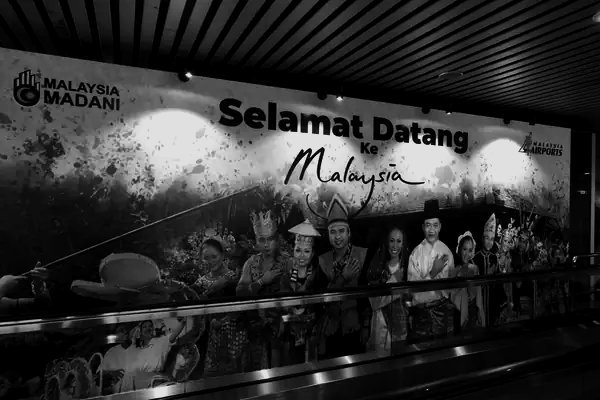 Dennis Obel arriving in Kuala Lumpur, Malaysia — Selamat Datang welcome wall